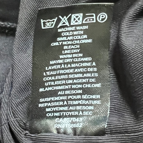 House of Harlow 1960 All Day Contour V-neck Black Shorts Jumpsuit Size Small NWT - Picture 8 of 8